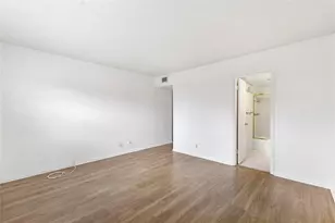 9101 W Sample Rd, Coral Springs, FL 33065 - Photo 18