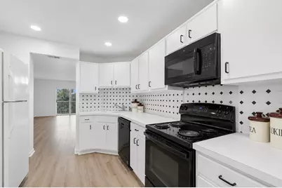 9101 W Sample Road #402, Coral Springs, FL 33065 - Photo 10