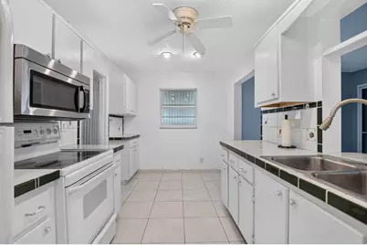 2091 SW 13th Terrace SW, Boynton Beach, FL 33426 - Photo 18