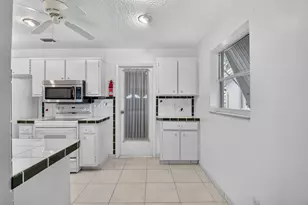 2091 SW 13th Terrace SW, Boynton Beach, FL 33426 - Photo 16