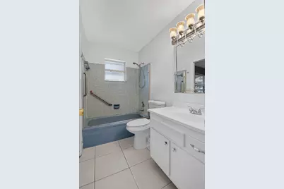 2091 SW 13th Terrace SW, Boynton Beach, FL 33426 - Photo 20
