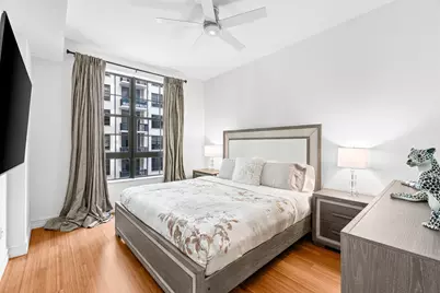 701 S Olive Avenue #807, West Palm Beach, FL 33401 - Photo 8