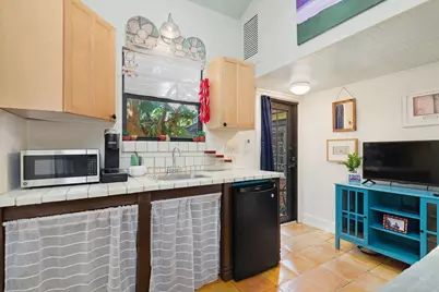 728 Palm Street, West Palm Beach, FL 33401 - Photo 4