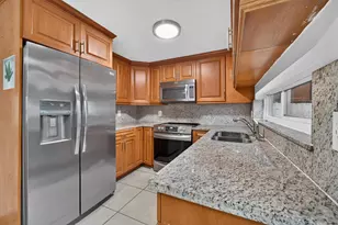 5900 Atlanta St, Hollywood, FL 33021 - Photo 10