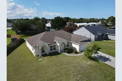 1061 SW Coleman Avenue, Port Saint Lucie, FL 34953 - Photo 6