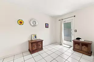91 Flanders B, Delray Beach, FL 33484 - Photo 12