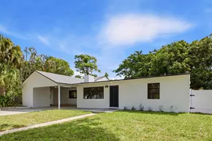 6700 Forest Ct, West Palm Beach, FL 33405 - Photo 2