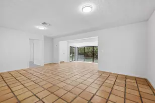 6700 Forest Ct, West Palm Beach, FL 33405 - Photo 16
