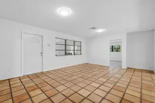 6700 Forest Ct, West Palm Beach, FL 33405 - Photo 18