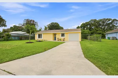 1355 23rd Place SW, Vero Beach, FL 32962 - Photo 2