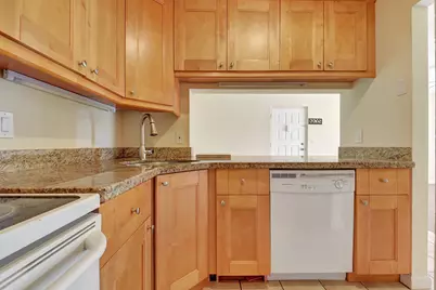 616 Sea Pine Way #C2, Greenacres, FL 33415 - Photo 8
