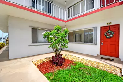 3120 Cynthia Lane #107, Lake Worth, FL 33461 - Photo 4