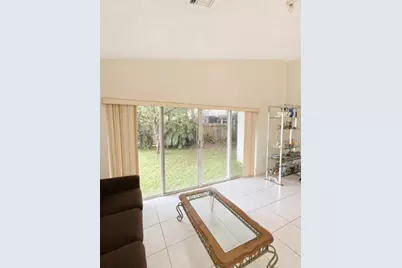 13514 NW 7th Street, Plantation, FL 33325 - Photo 8