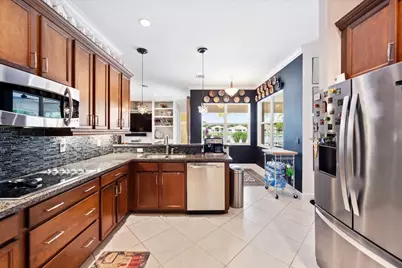 8152 Butler Greenwood Drive, Royal Palm Beach, FL 33411 - Photo 12
