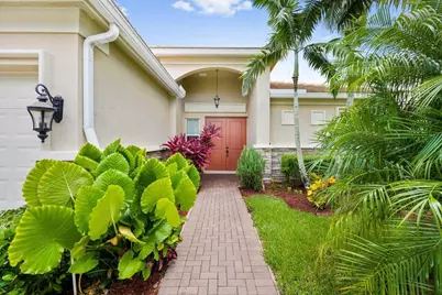 8152 Butler Greenwood Drive, Royal Palm Beach, FL 33411 - Photo 2