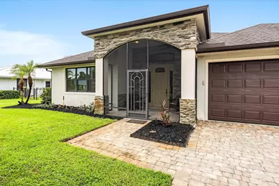 5103 Echo Pines Circle E, Fort Pierce, FL 34951 - Photo 2