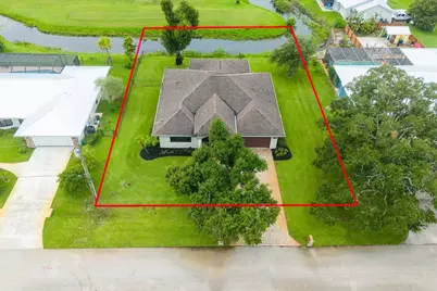 5103 Echo Pines Circle E, Fort Pierce, FL 34951 - Photo 38