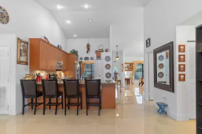 761 Greenbriar Avenue, Davie, FL 33325 - Photo 16