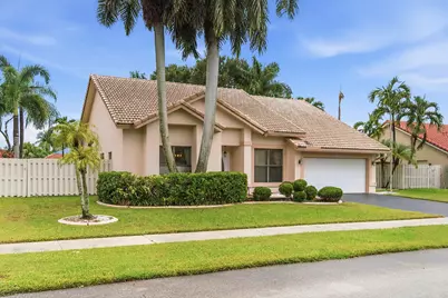 761 Greenbriar Avenue, Davie, FL 33325 - Photo 2