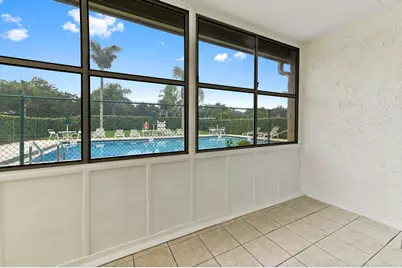 126 Sparrow Drive #22A, Royal Palm Beach, FL 33411 - Photo 4