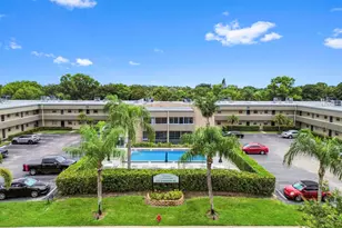 126 Sparrow Dr, Royal Palm Beach, FL 33411 - Photo 22