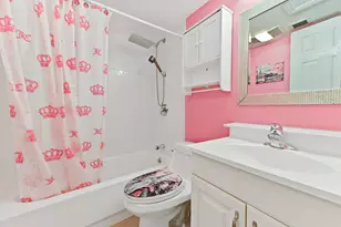 126 Sparrow Dr, Royal Palm Beach, FL 33411 - Photo 14