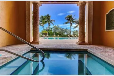 1100 Scotia Drive #102, Hypoluxo, FL 33462 - Photo 4
