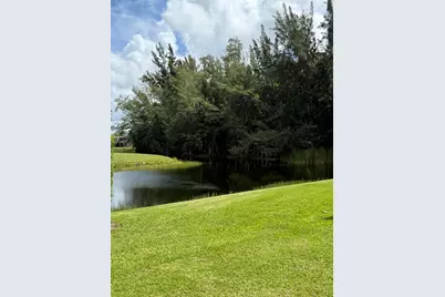133 Lake Olive Drive, West Palm Beach, FL 33411 - Photo 2