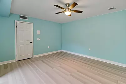 1901 19th Lane, Palm Beach Gardens, FL 33418 - Photo 8