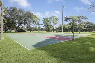 1901 19th Ln, Palm Beach Gardens, FL 33418 - Photo 20