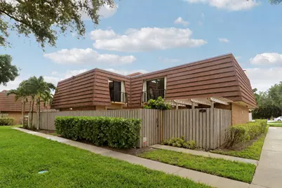 1901 19th Lane, Palm Beach Gardens, FL 33418 - Photo 1