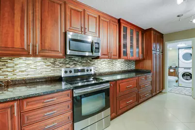 1901 19th Lane, Palm Beach Gardens, FL 33418 - Photo 14