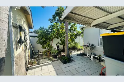 6710 Forest Court, West Palm Beach, FL 33405 - Photo 32