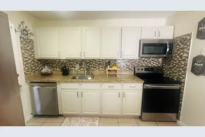 6710 Forest Court, West Palm Beach, FL 33405 - Photo 16