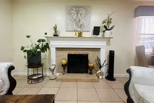 6710 Forest Ct, West Palm Beach, FL 33405 - Photo 10
