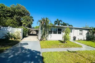 6710 Forest Ct, West Palm Beach, FL 33405 - Photo 24