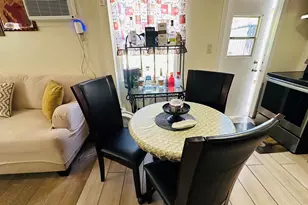 6710 Forest Ct, West Palm Beach, FL 33405 - Photo 20
