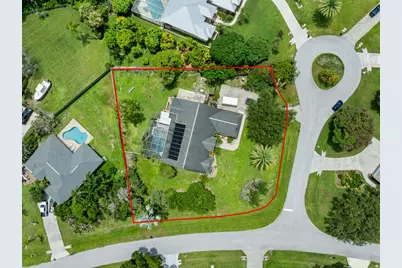 202 NE Flax Terrace, Jensen Beach, FL 34957 - Photo 2