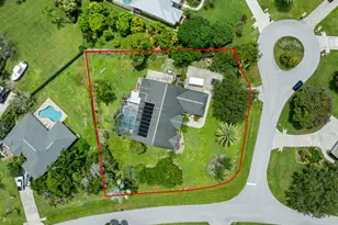 202 NE Flax Terrace, Jensen Beach, FL 34957 - Photo 2