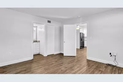 3210 Meridian Way S #11, Palm Beach Gardens, FL 33410 - Photo 24