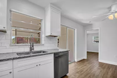 3210 Meridian Way S #11, Palm Beach Gardens, FL 33410 - Photo 18