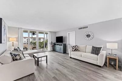910 Dogwood Drive #444, Delray Beach, FL 33483 - Photo 6