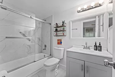 910 Dogwood Drive #444, Delray Beach, FL 33483 - Photo 12