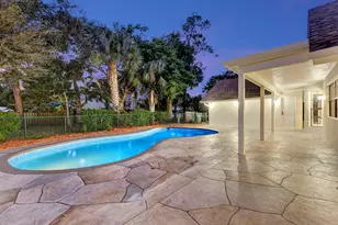 225 Sulky Way, Wellington, FL 33414 - Photo 2