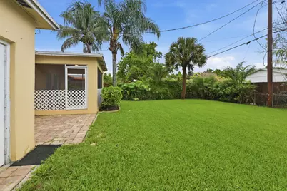 939 Charles Street, West Palm Beach, FL 33401 - Photo 36