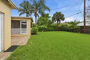 939 Charles St, West Palm Beach, FL 33401 - Photo 36