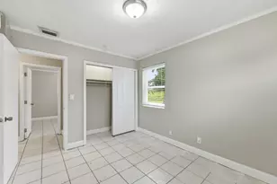 939 Charles St, West Palm Beach, FL 33401 - Photo 20