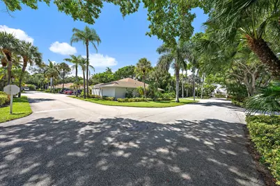 227 N Lakeshore Drive, Hypoluxo, FL 33462 - Photo 20