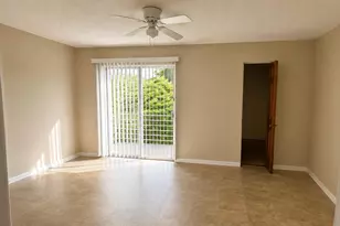 555 Purdy Ln, Palm Springs, FL 33461 - Photo 16