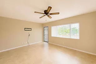 555 Purdy Ln, Palm Springs, FL 33461 - Photo 6